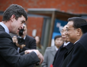 China’s New Premier Promises to Reduce State’s Role